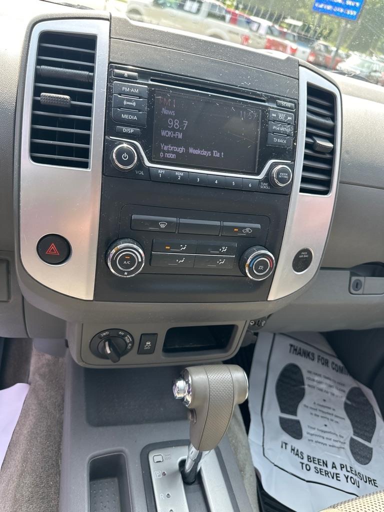 Nissan Frontier Crew Cab 4x4 SV V6 Auto 2018