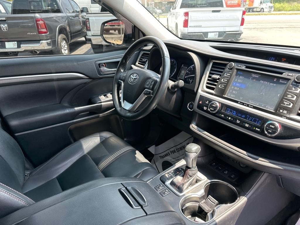 Toyota Highlander XLE V6 AWD (Natl) 2019