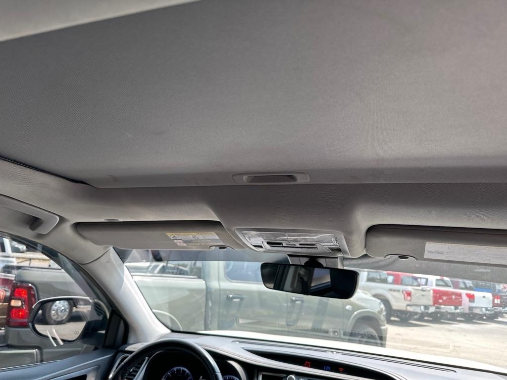 Toyota Highlander XLE V6 AWD (Natl) 2019