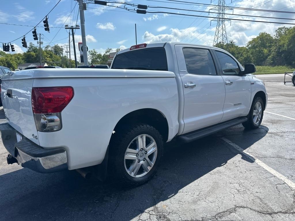 Toyota Tundra 4WD CrewMax 145.7" 5.7L LTD (Natl) 2007