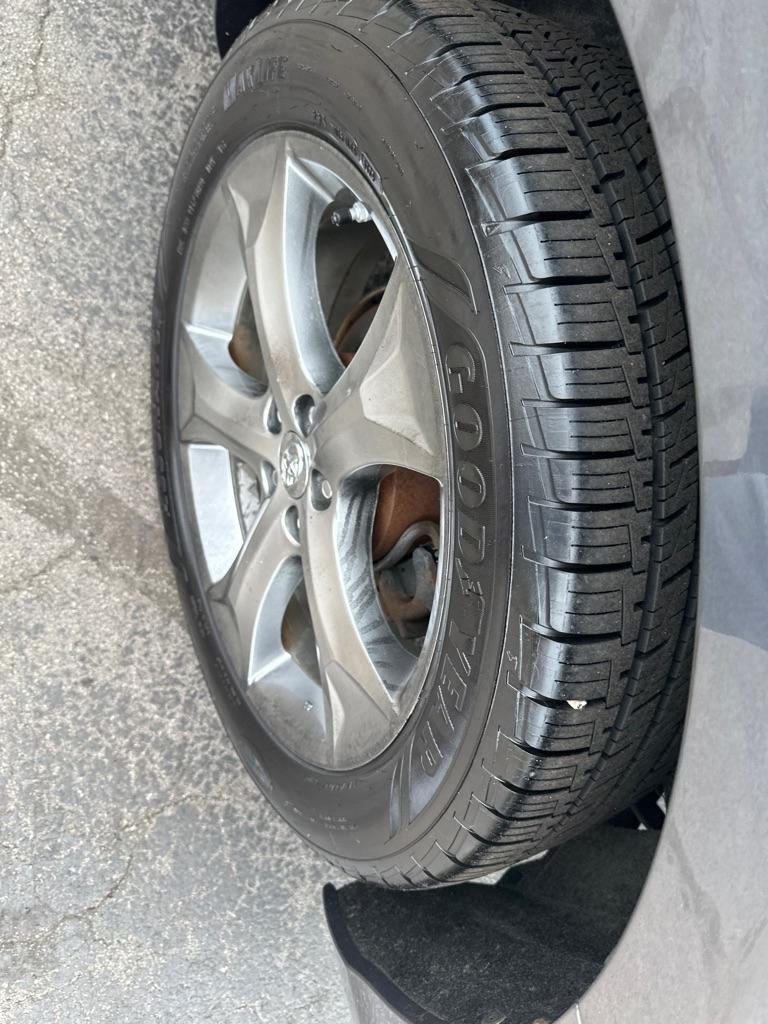 Toyota Venza 4dr Wgn V6 AWD (Natl) 2009