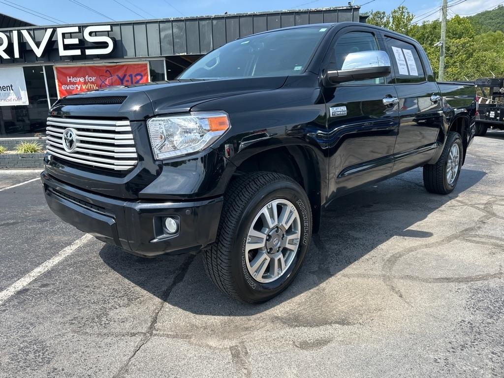 Toyota Tundra 4WD Truck CrewMax 5.7L V8 6-Spd AT Platinum (Natl) 2016