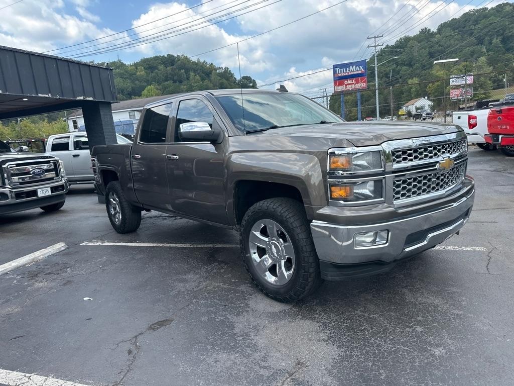 Chevrolet Silverado 1500 2WD Crew Cab 143.5" LTZ w/1LZ 2015
