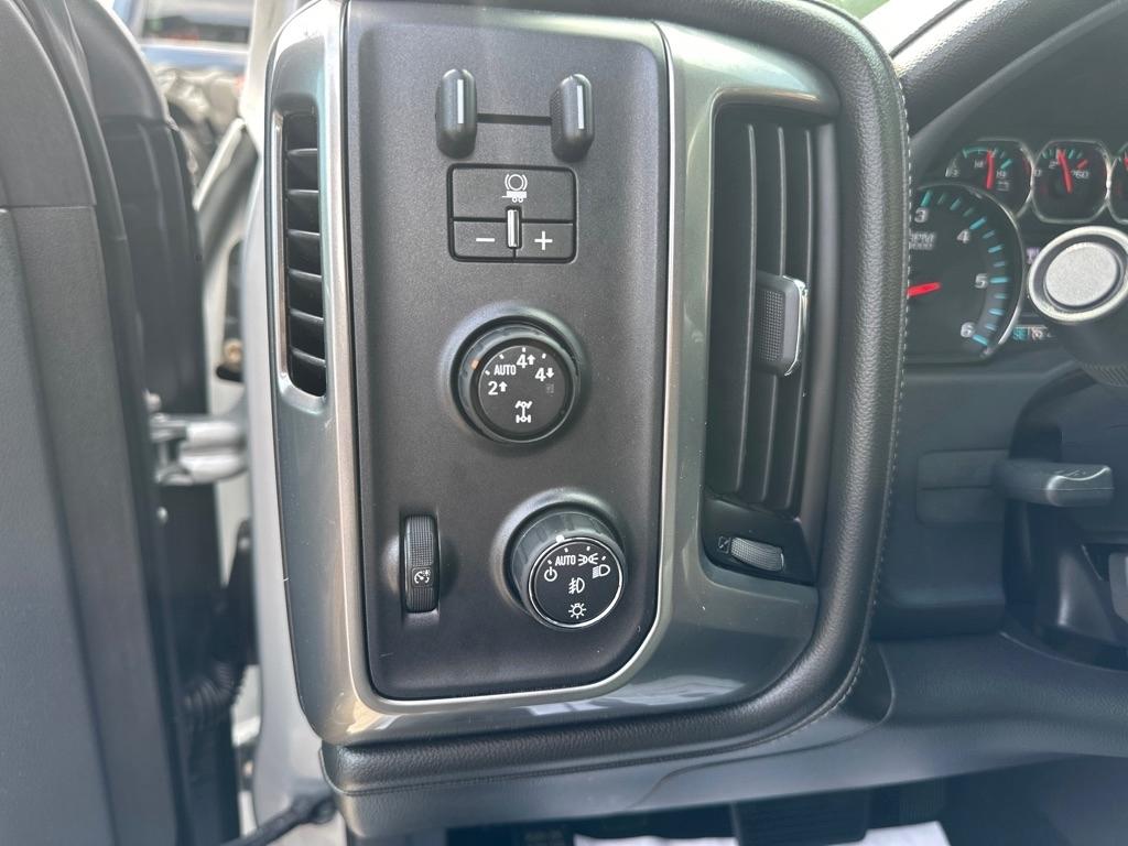 Chevrolet Silverado 1500 4WD Crew Cab 143.5" LTZ w/1LZ 2016