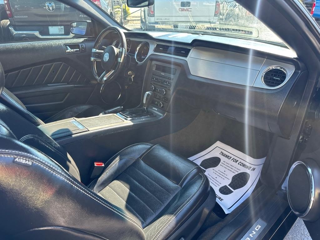Ford Mustang 2dr Cpe V6 2014