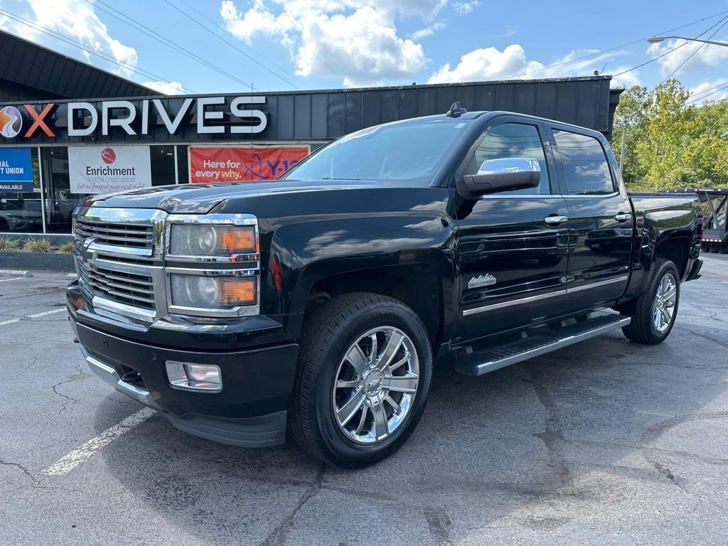 2015 Chevrolet Silverado 1500 4WD Crew Cab 143.5" High Country