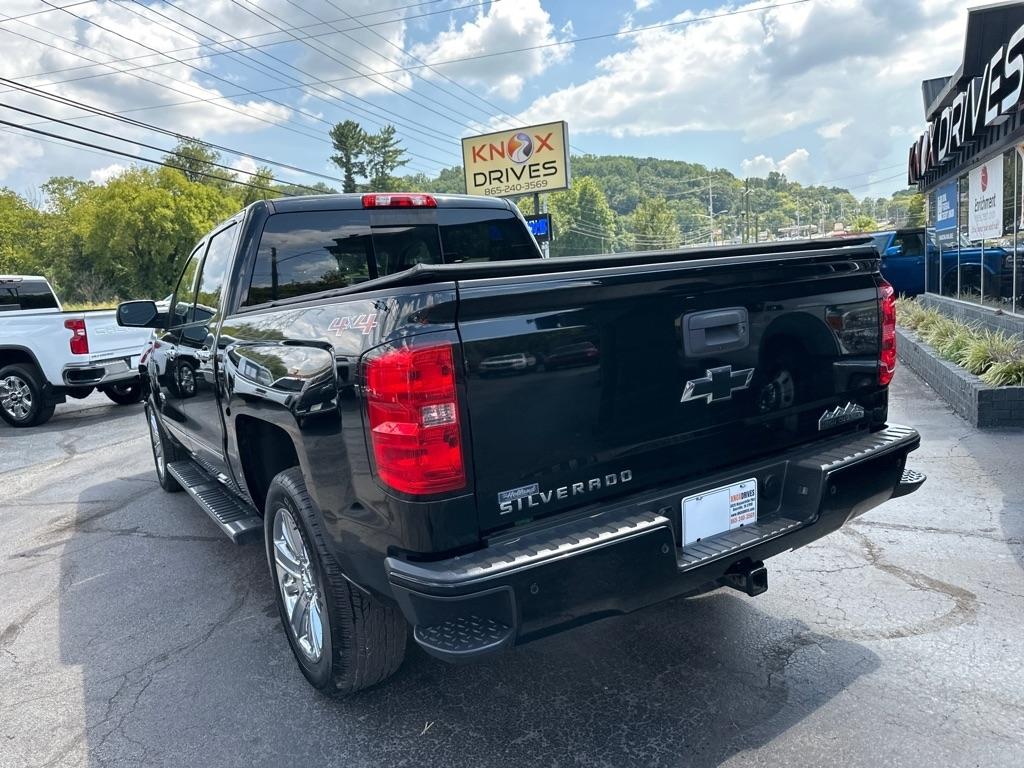 Chevrolet Silverado 1500 4WD Crew Cab 143.5" High Country 2015