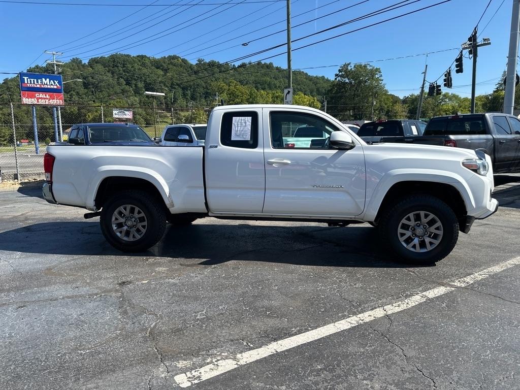 Toyota Tacoma TRD Off Road Access Cab 6' Bed V6 4x4 AT (Natl) 2017