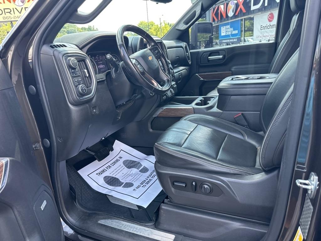 Chevrolet Silverado 2500HD 4WD Crew Cab 159" High Country 2021