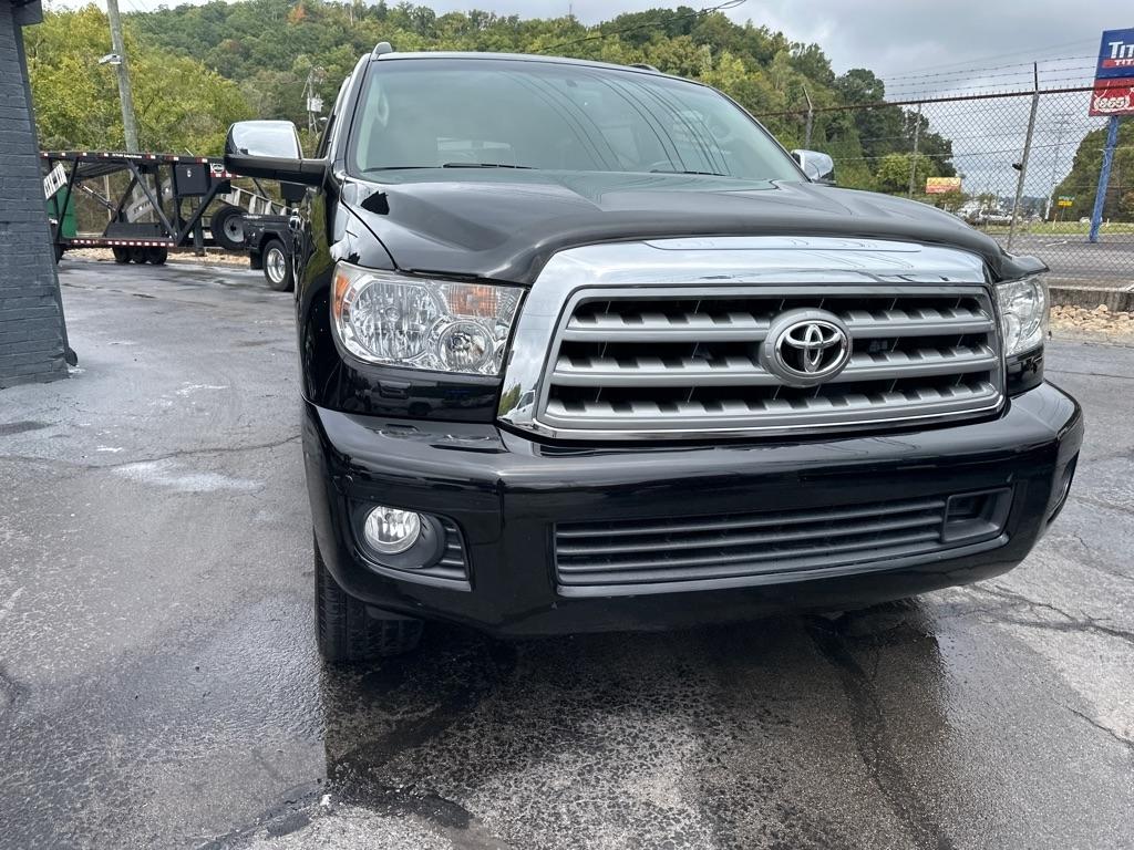 Toyota Sequoia RWD 5.7L Platinum (Natl) 2016