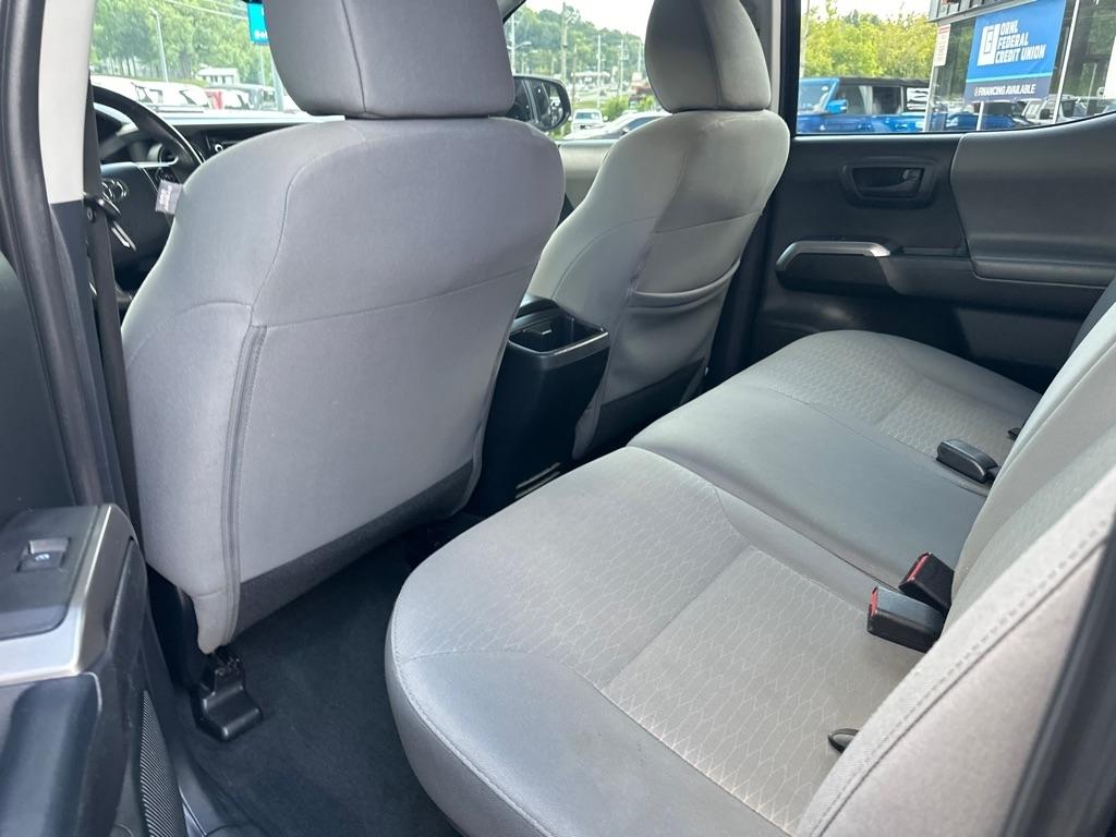 Toyota Tacoma TRD Off Road Double Cab 5' Bed V6 4x4 MT (Natl) 2017