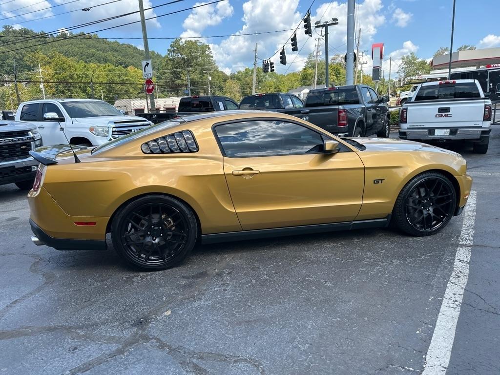 Ford Mustang 2dr Cpe GT 2010