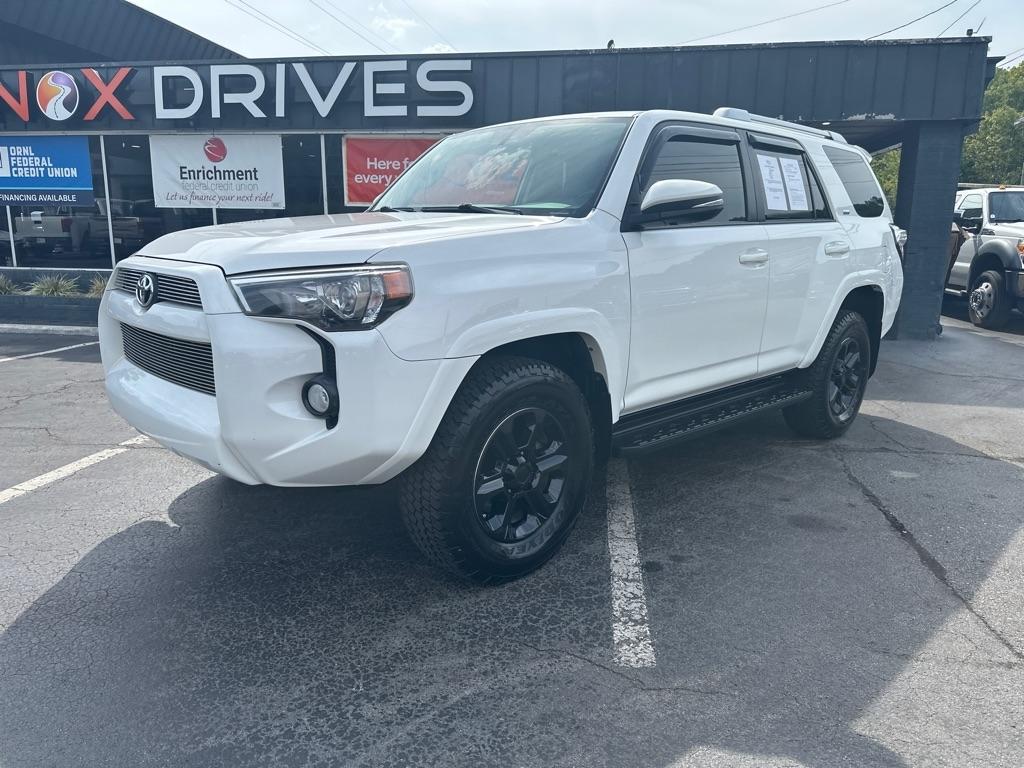Toyota 4Runner TRD Off Road Premium 4WD (Natl) 2018