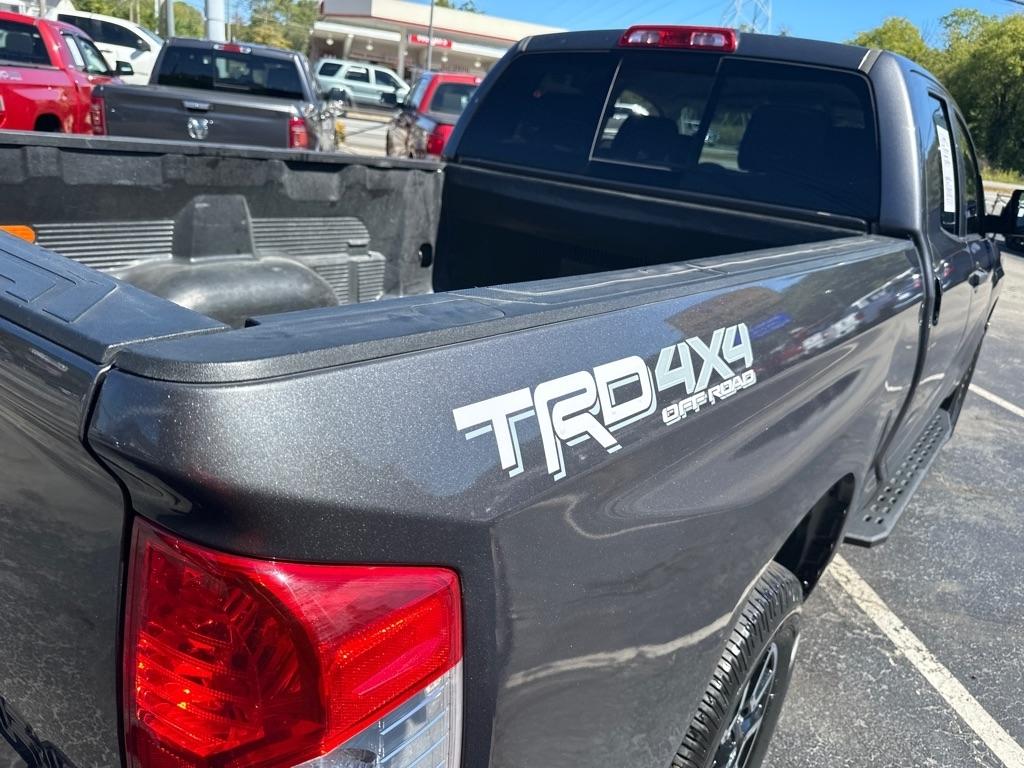 Toyota Tundra 4WD TRD Pro Double Cab 6.5' Bed 5.7L (Natl) 2017