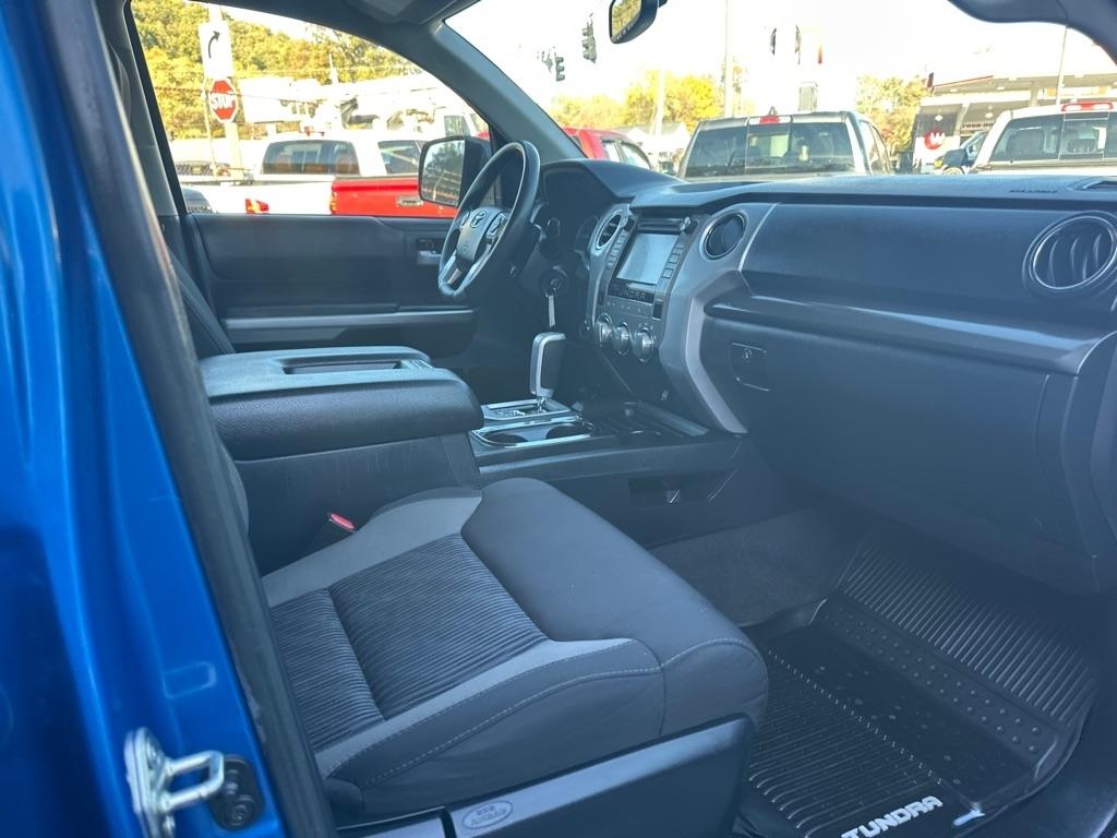 Toyota Tundra 4WD TRD Pro Double Cab 6.5' Bed 5.7L FFV (Natl) 2017