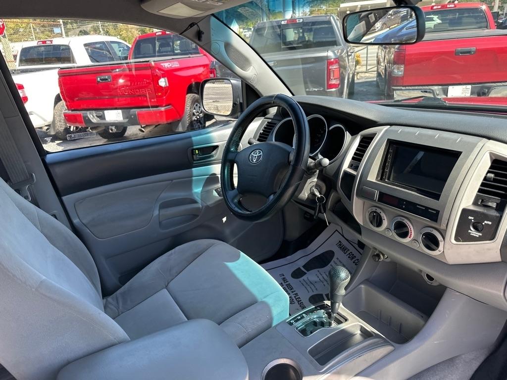 Toyota Tacoma Access 128" PreRunner V6 Auto Natl 2006