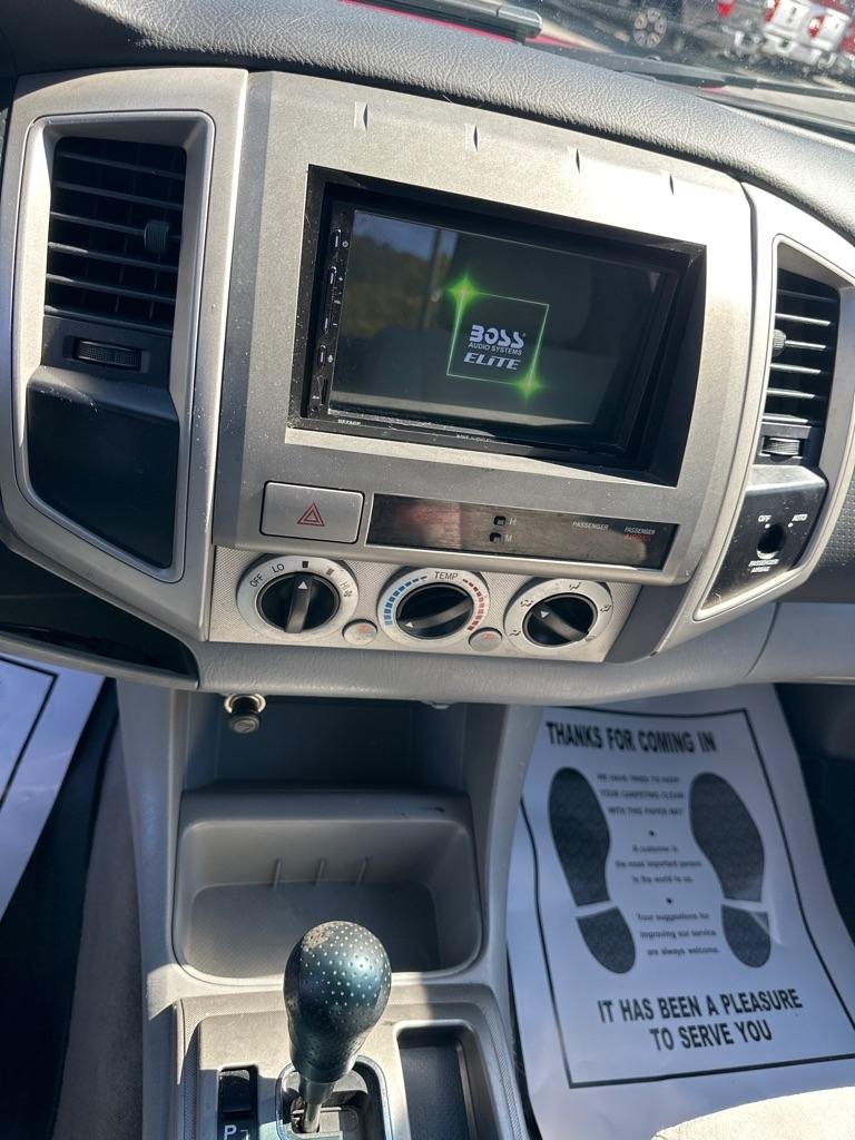 Toyota Tacoma Access 128" PreRunner V6 Auto Natl 2006