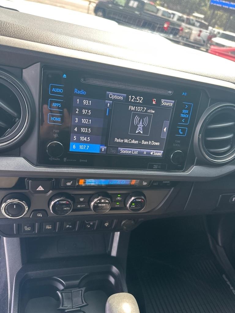 Toyota Tacoma TRD Off Road Double Cab 5' Bed V6 4x4 MT (Natl) 2017
