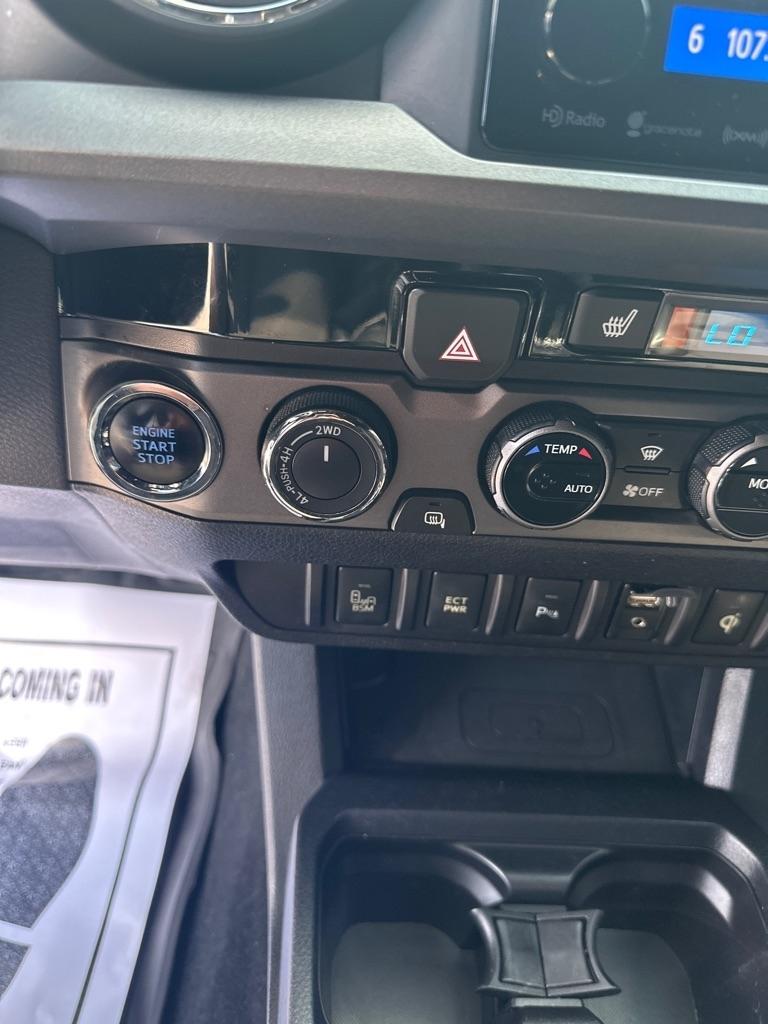 Toyota Tacoma TRD Off Road Double Cab 5' Bed V6 4x4 MT (Natl) 2017
