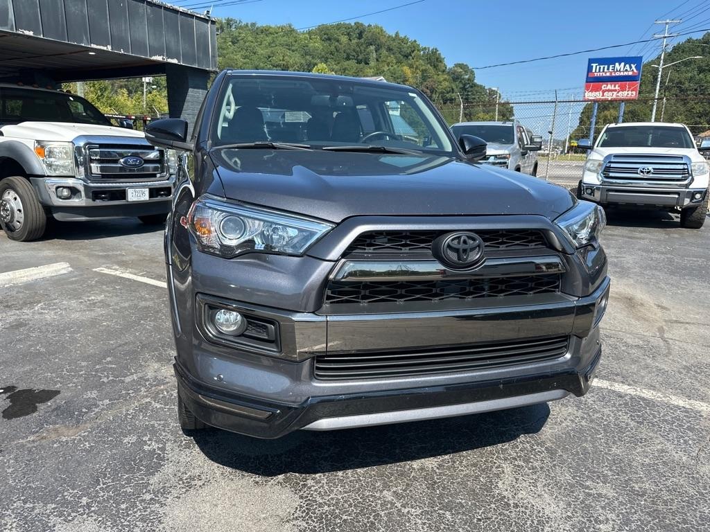 Toyota 4Runner TRD Off Road Premium 4WD (Natl) 2019