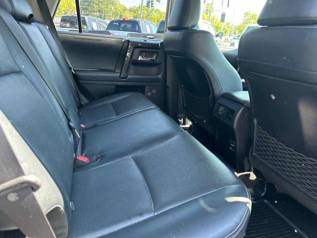 Toyota 4Runner TRD Off Road Premium 4WD (Natl) 2019