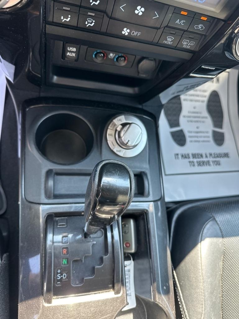 Toyota 4Runner TRD Off Road Premium 4WD (Natl) 2019