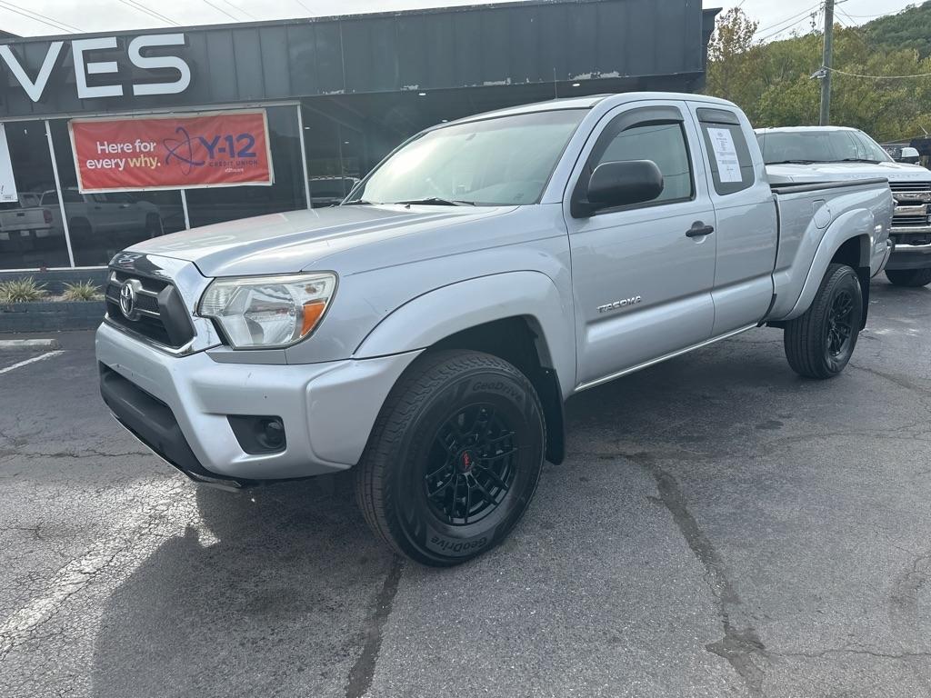 Toyota Tacoma 4WD Access Cab V6 MT (Natl) 2013