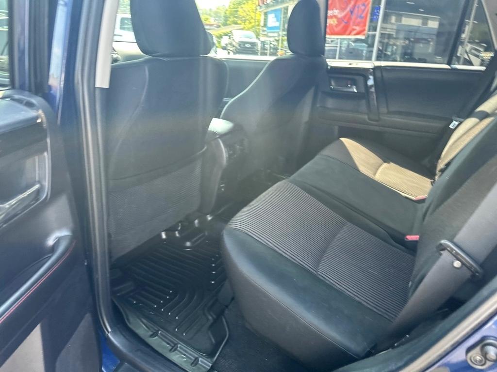 Toyota 4Runner 4WD 4dr V6 Trail Premium (Natl) 2015