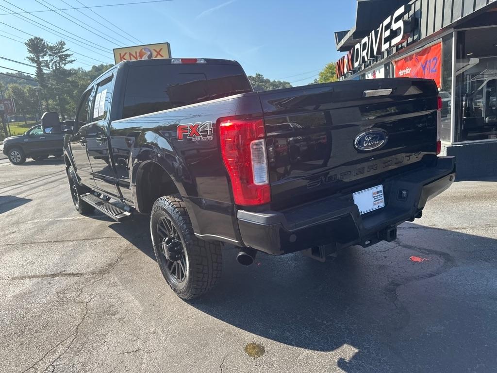Ford Super Duty F-250 SRW King Ranch 4WD Crew Cab 8' Box 2019