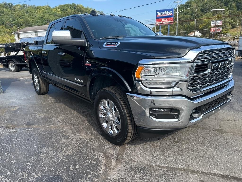 RAM 2500 Limited 4x4 Crew Cab 6'4" Box 2020