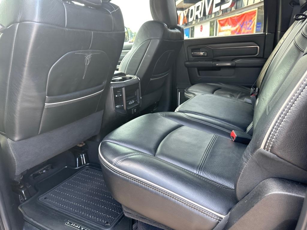 RAM 2500 Limited 4x4 Crew Cab 6'4" Box 2020