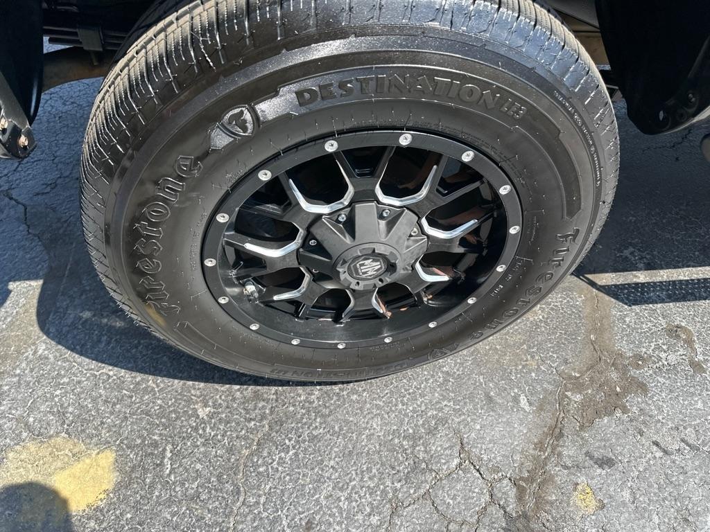 Toyota Tacoma TRD Off Road Double Cab 5' Bed V6 4x4 MT (Natl) 2017