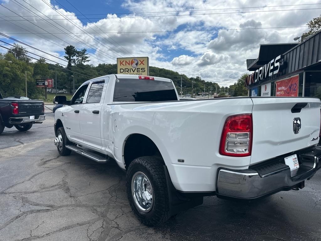 RAM 3500 Tradesman 4x4 Crew Cab 8' Box 2022