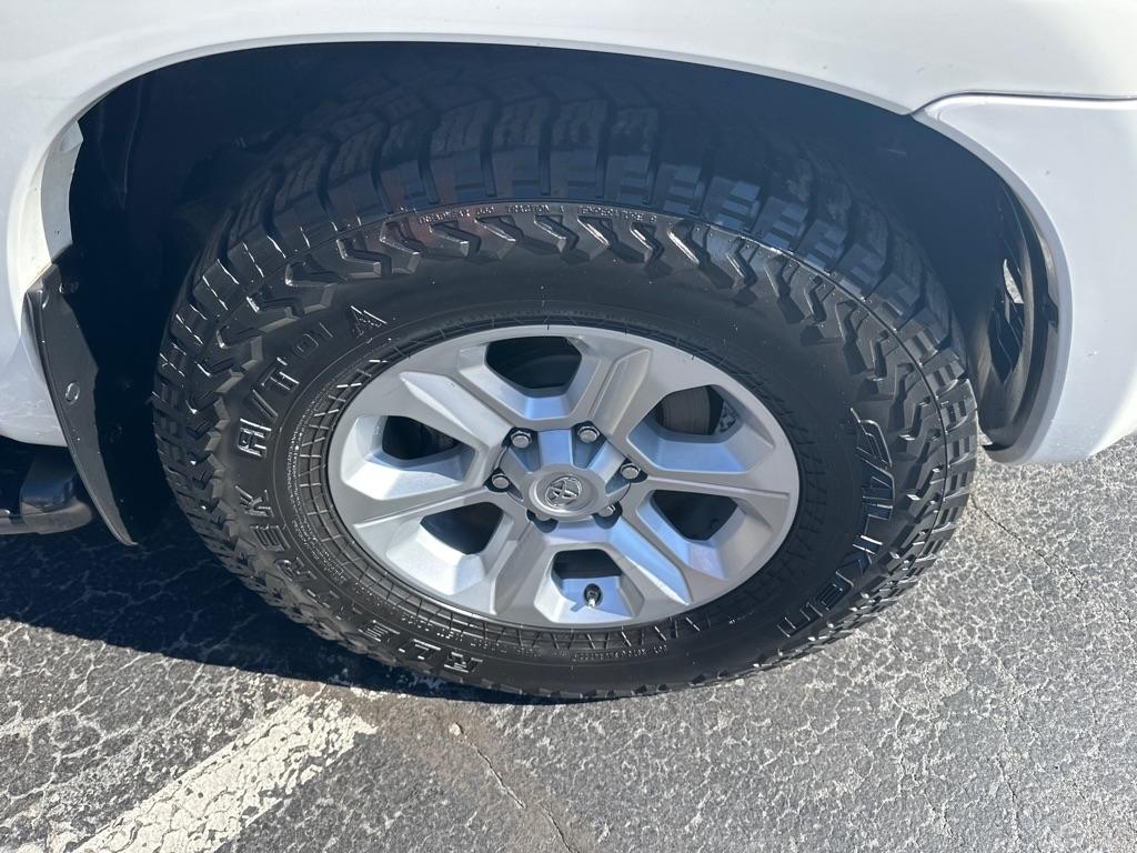 Toyota 4Runner 4WD 4dr V6 SR5 (Natl) 2007