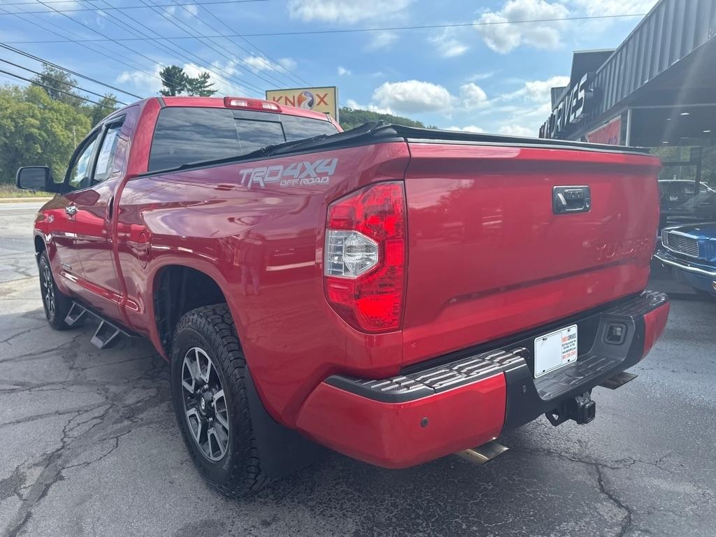 Toyota Tundra 4WD Limited Double Cab 6.5' Bed 5.7L (Natl) 2017