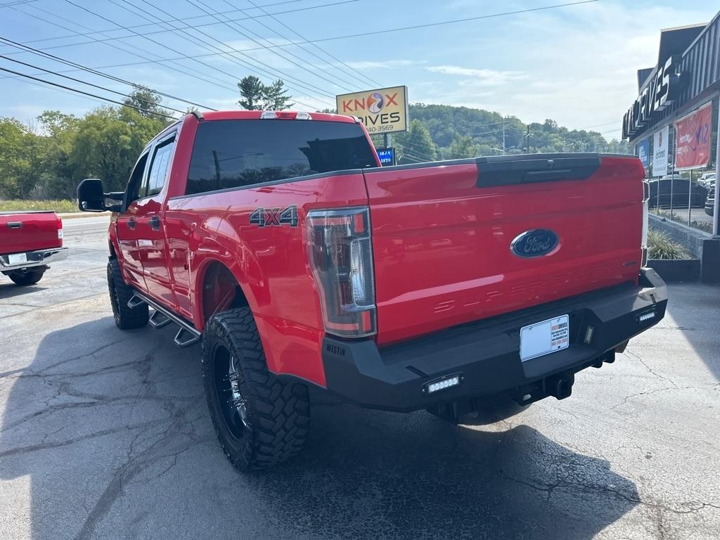 Ford Super Duty F-250 SRW King Ranch 4WD Crew Cab 8' Box 2017
