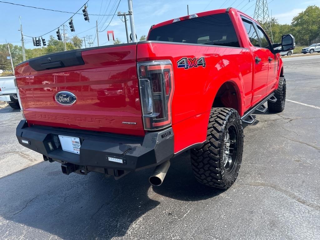 Ford Super Duty F-250 SRW King Ranch 4WD Crew Cab 8' Box 2017