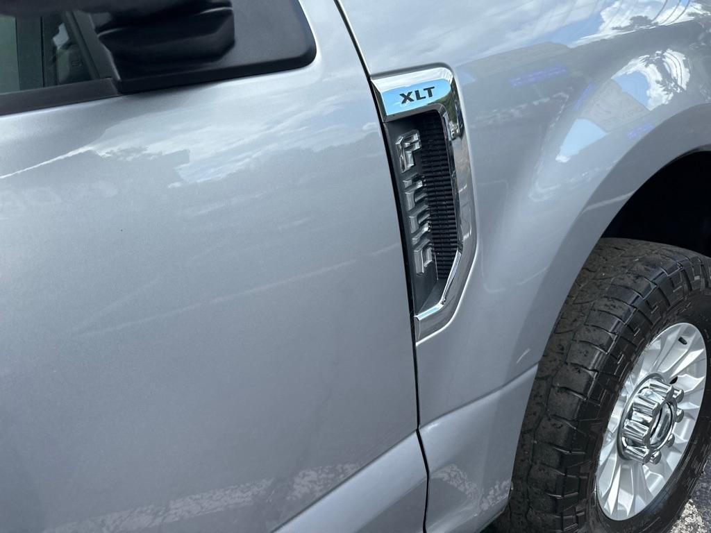 Ford Super Duty F-250 SRW King Ranch 4WD Crew Cab 8' Box 2020