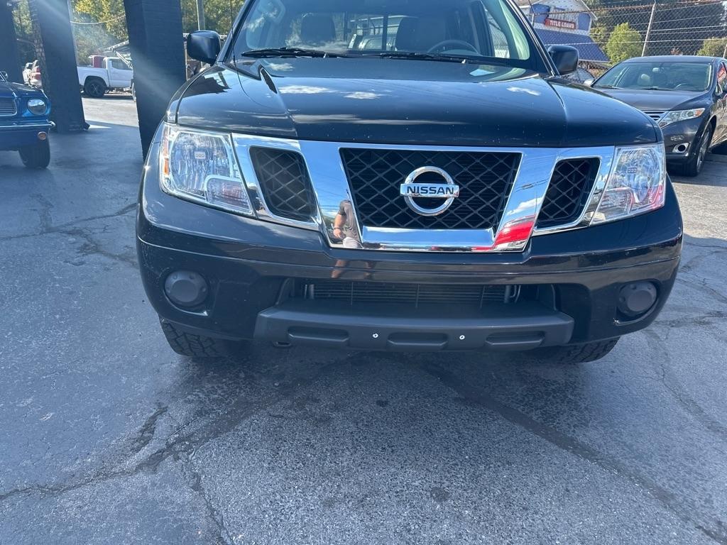 Nissan Frontier Crew Cab 4x4 SV V6 Auto 2018