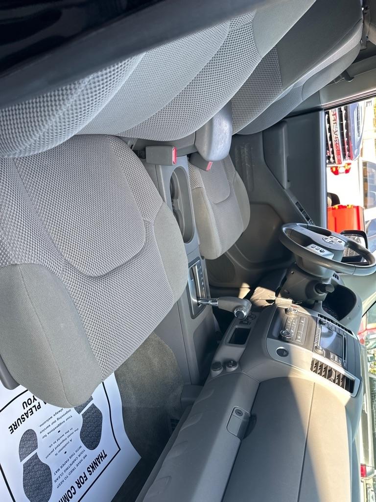Nissan Frontier Crew Cab 4x4 SV V6 Auto 2018