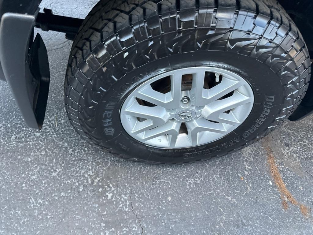 Nissan Frontier Crew Cab 4x4 SV V6 Auto 2018
