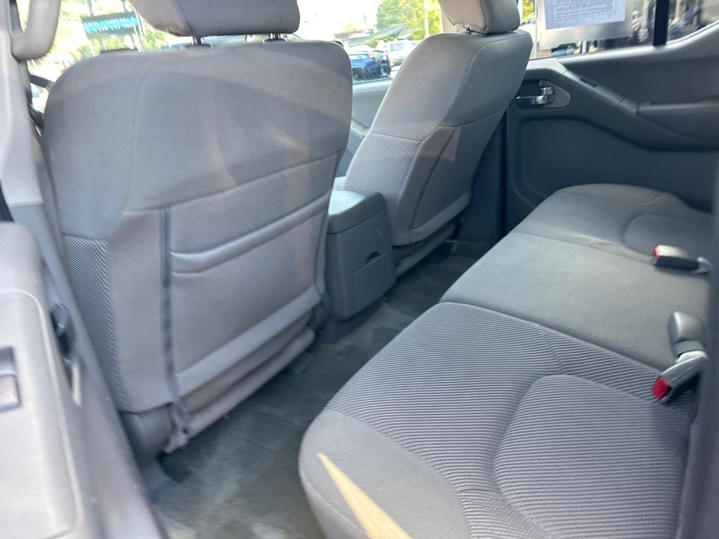 Nissan Frontier Crew Cab 4x4 SV V6 Auto 2018