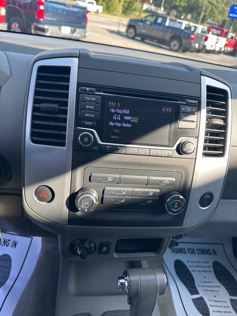 Nissan Frontier Crew Cab 4x4 SV V6 Auto 2018