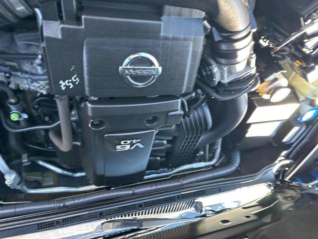 Nissan Frontier Crew Cab 4x4 SV V6 Auto 2018