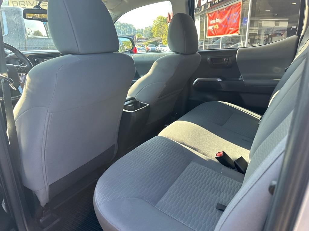 Toyota Tacoma 4WD Double Cab V6 MT TRD Off Road (Natl) 2016