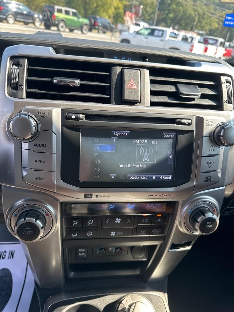 Toyota 4Runner TRD Off Road Premium 4WD (Natl) 2018
