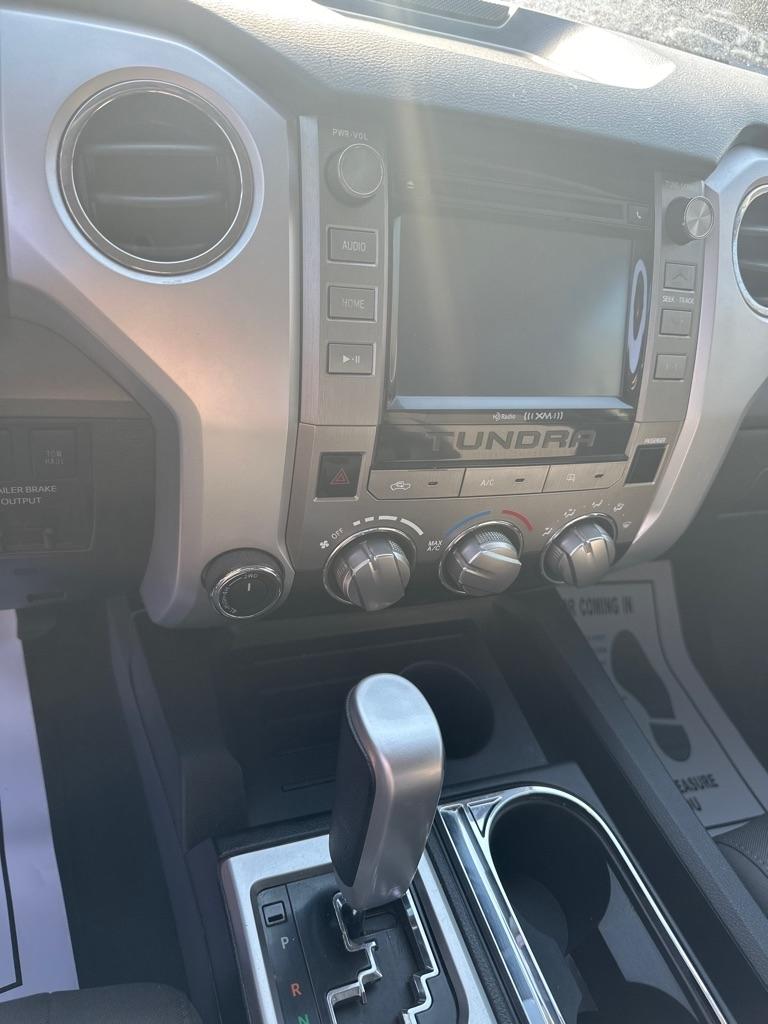 Toyota Tundra 4WD Truck Double Cab 5.7L FFV V8 6-Spd AT TRD Pro (Natl) 2016