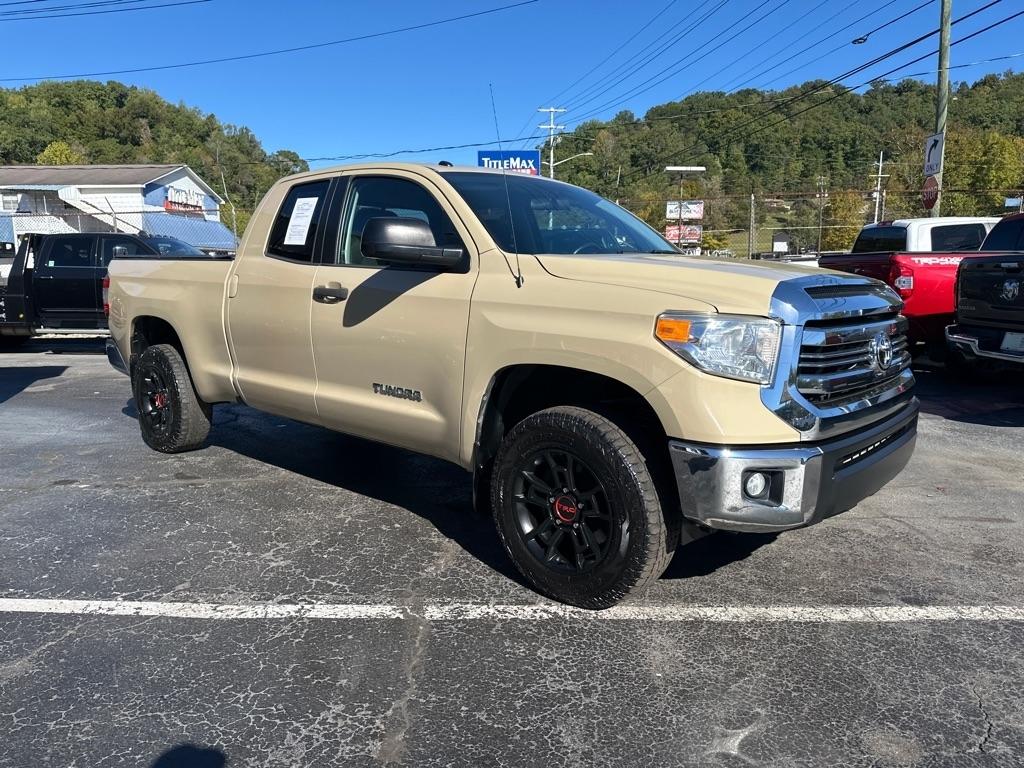 Toyota Tundra 4WD SR5 Double Cab 6.5' Bed 4.6L (Natl) 2017