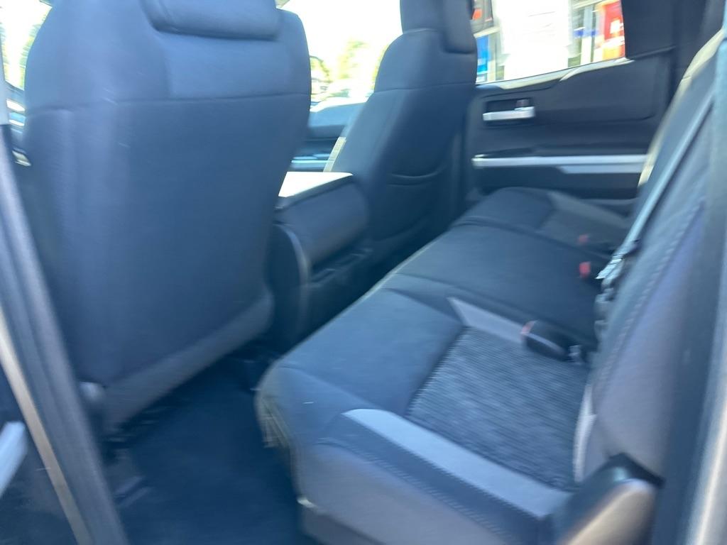 Toyota Tundra 4WD SR5 Double Cab 6.5' Bed 4.6L (Natl) 2017