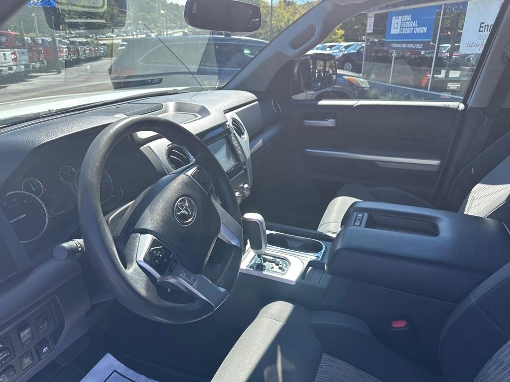 Toyota Tundra 4WD Truck CrewMax 5.7L V8 6-Spd AT TRD Pro (Natl) 2016